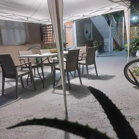 Lacasadirigas Apartament Lefkáda